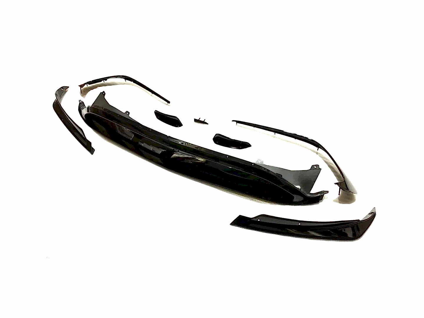 117 CLA 2016-2018 IÇIN UYUMLU CLA 45 AERO KIT (AMG TAMPON IÇIN)