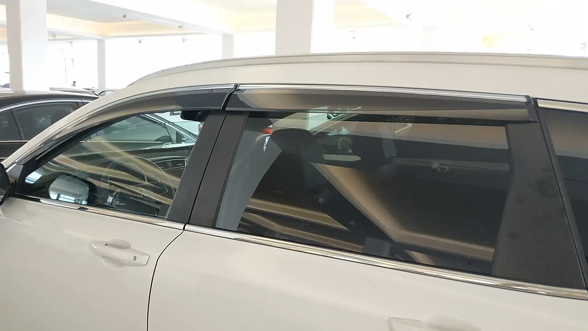 CR-V 2017+ IÇIN UYUMLU CAM RÜZGARLIGI