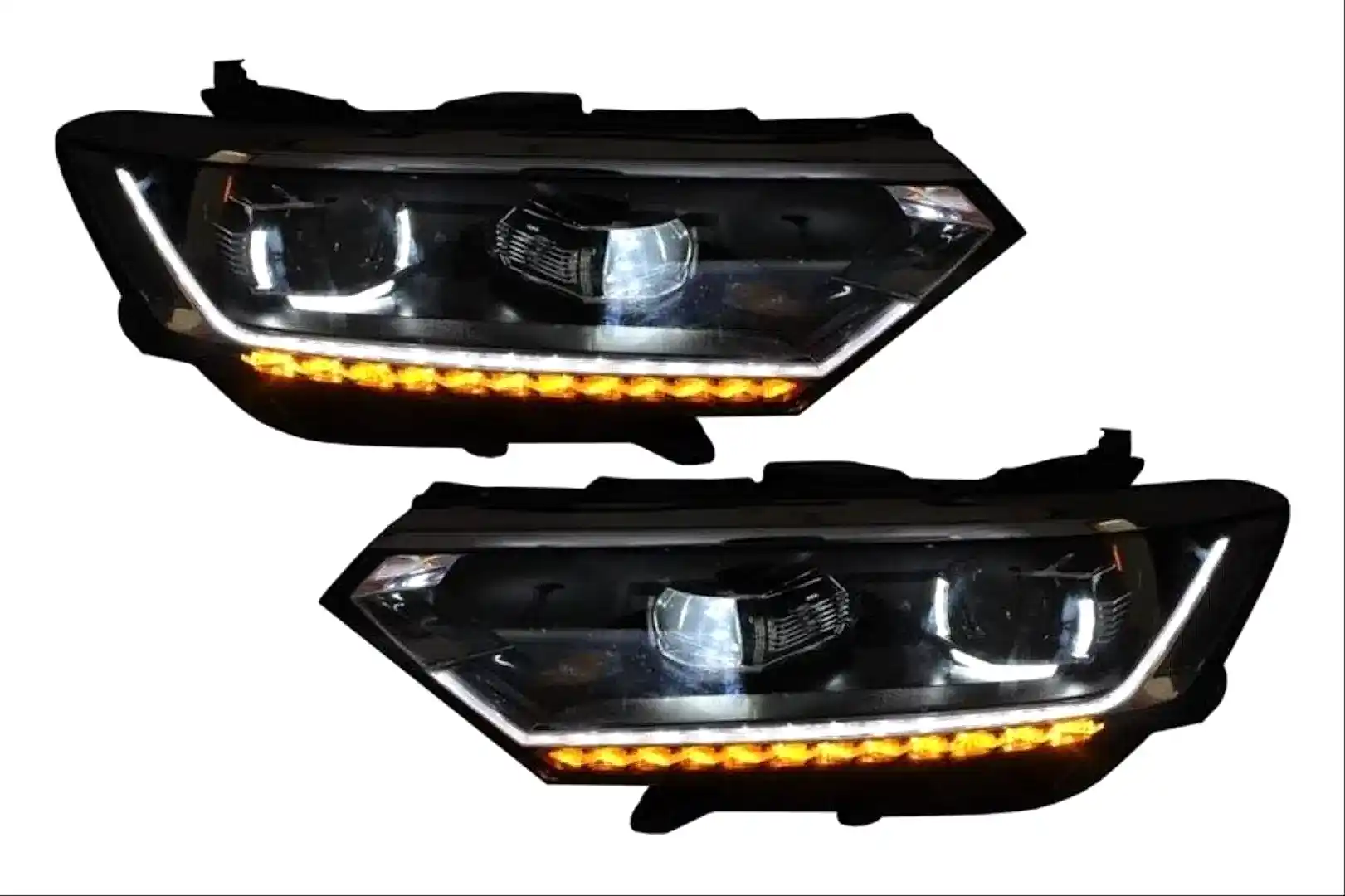 PASSAT B8 2015-2018 IÇIN UYUMLU HIGHLINE LED FAR (SINGLE U)