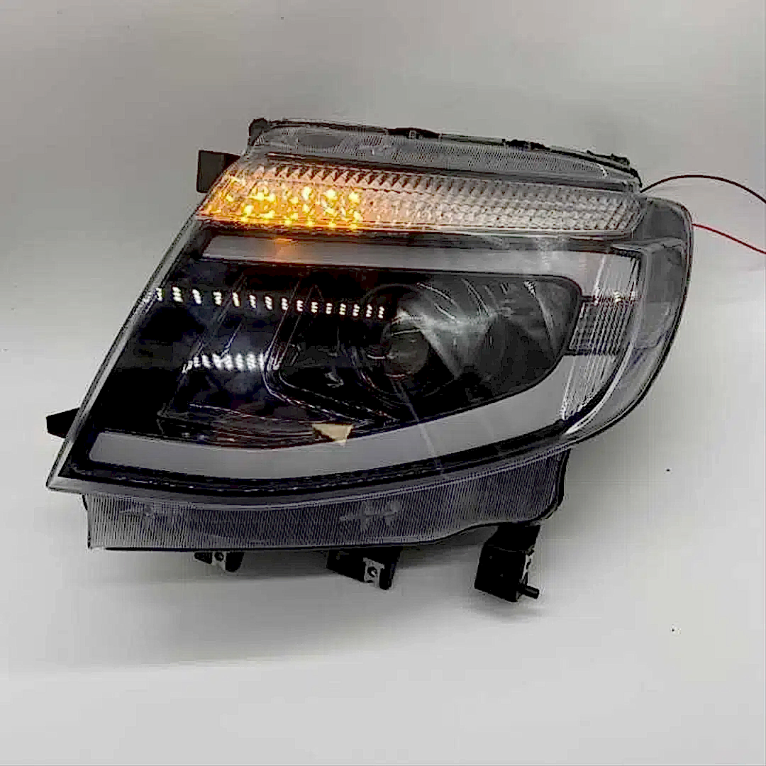 RANGER IÇIN UYUMLU T6 (2012-2015) LED FAR