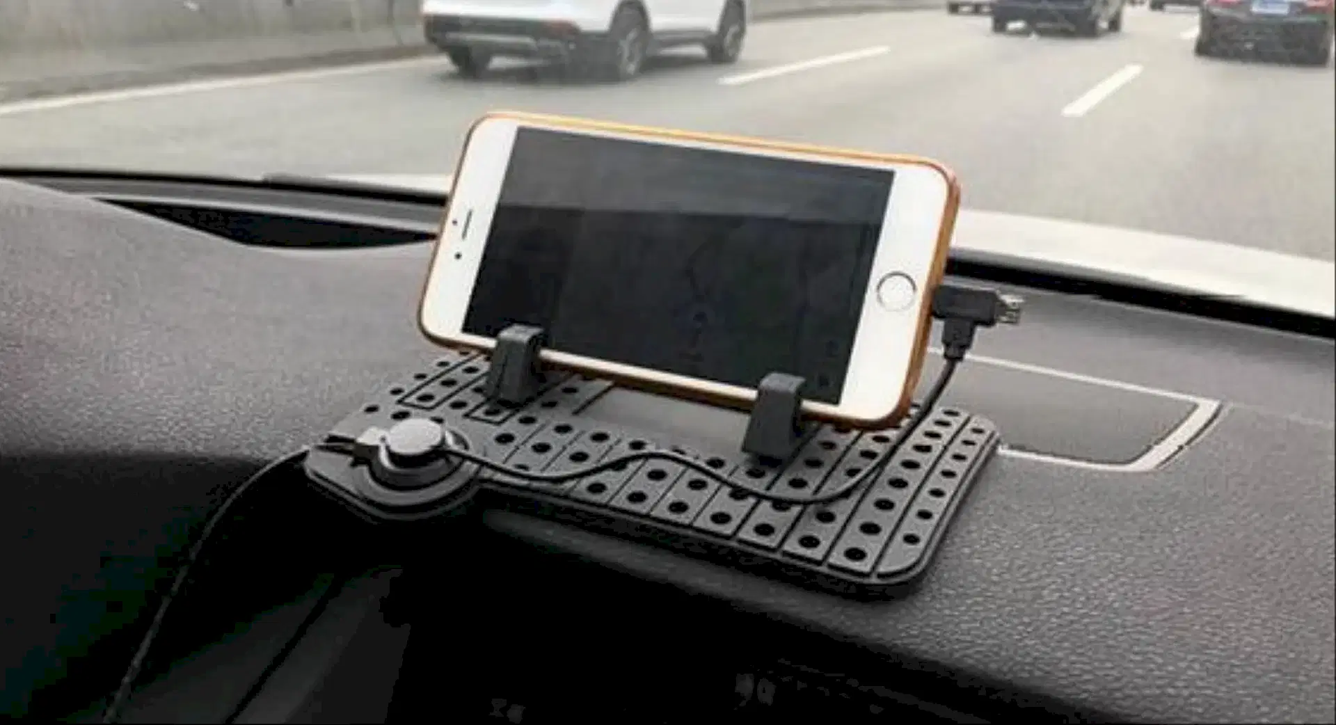 UNIVERSAL TELEFON TUTUCU